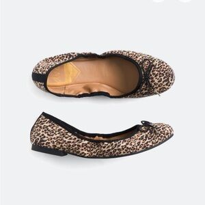 DV8 Adair Leopard Print Ballet Flats (7.5)